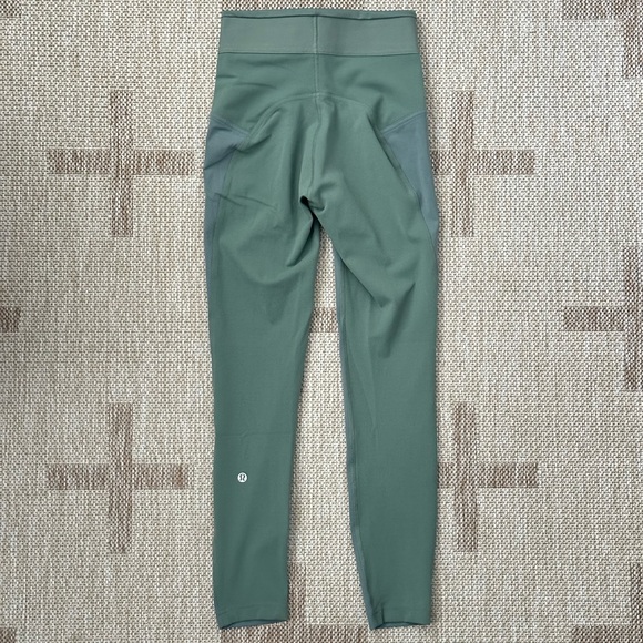 Lululemon License to Train High-Rise Tight 25" Logo - Picture 4 of 8